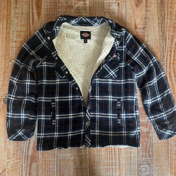 Dickies Plaid Shacket - Youth Medium - Picture 4 of 5